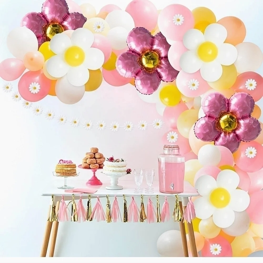 3/$15 Daisy Balloon Arch Set